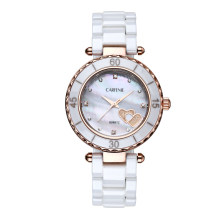 Trendy Top Class Diamond Studded Mouvement Shear Pearl Dial Sapphire Crystal Céramique Lady Montres